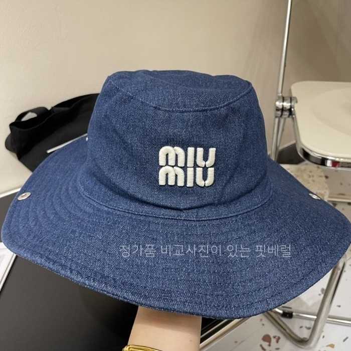 [국내배송] 미*미우 데님 버킷햇 자수패치 로고 모자