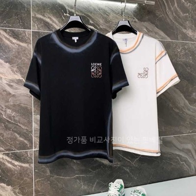 [국내배송] 로*베 페인팅 티셔츠 (2color)