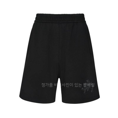 크*하츠 가죽 패치 로고 쇼츠 반바지