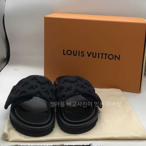 [*전*님의 현지 검수사진] 루*비통 모노그램 슬리퍼_블랙 size40
