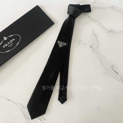[국내배송] 프*다 리나일론 개버딘 타이 블랙