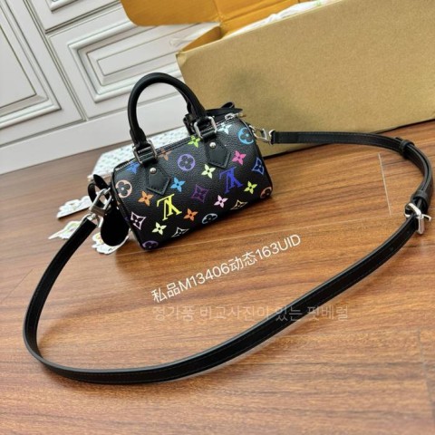 루*비통 M13406 LV x TM 나노 스피디