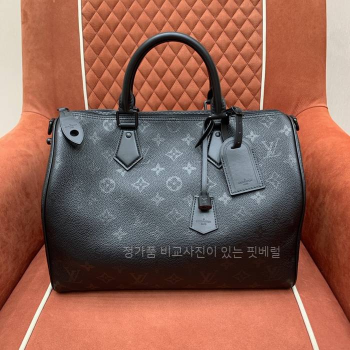 루*비통 M13916 스피디 P9 반둘리에 40