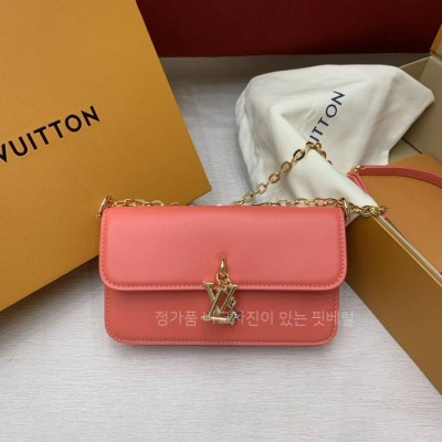 루*비통 M14548 월릿 온 체인 LV 블룸