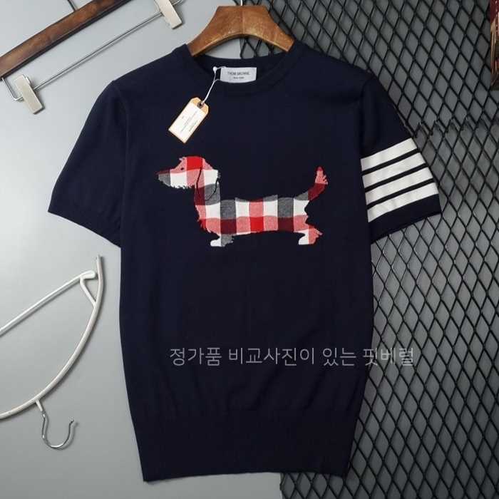 [국내배송] 톰*라운 헥터 자가드 완장 라운드니트