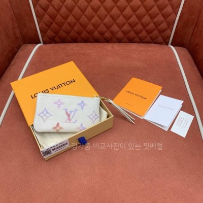 루*비통 M25597 키 파우치