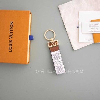 [국내배송] 루*비통 금장 LV 다미애 키 홀더