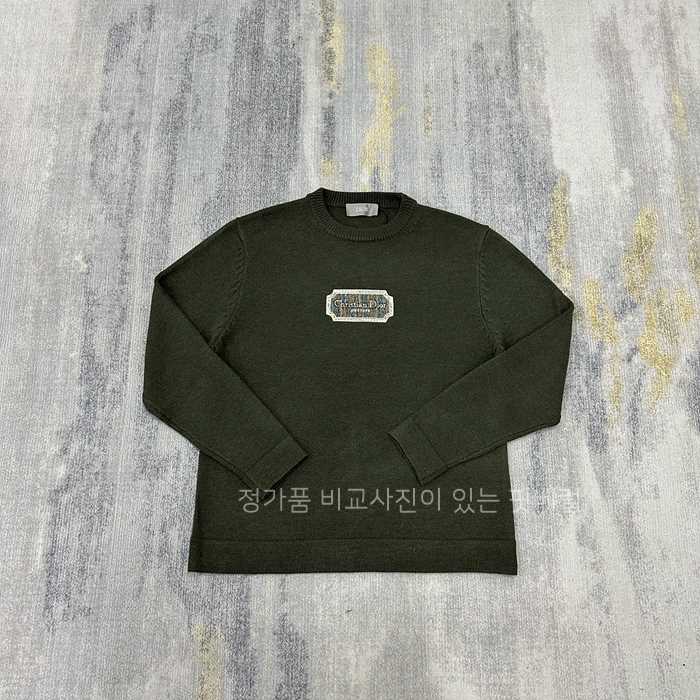 [국내배송] 디* COUTURE 쿠튀르 니트
