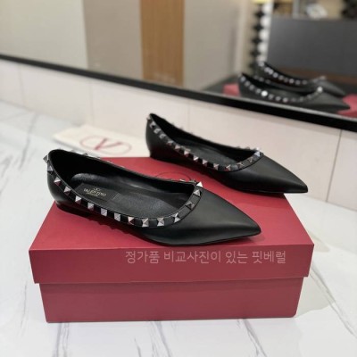 발*티노 락스터드 발레리나 플랫 슈즈