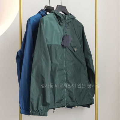 [국내배송] 프*다 Re-Nylon Jacket (2color)