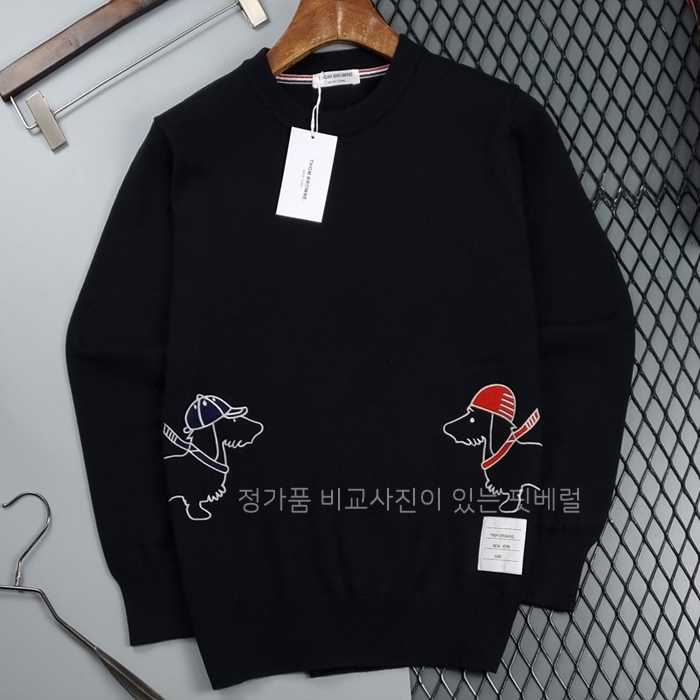 [국내배송] 톰*라운 헥터 자수 라운드 니트
