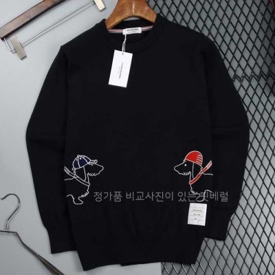 [국내배송] 톰*라운 헥터 자수 라운드 니트
