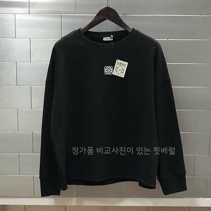 [국내배송] 로*베 로고자수 롱 슬리브