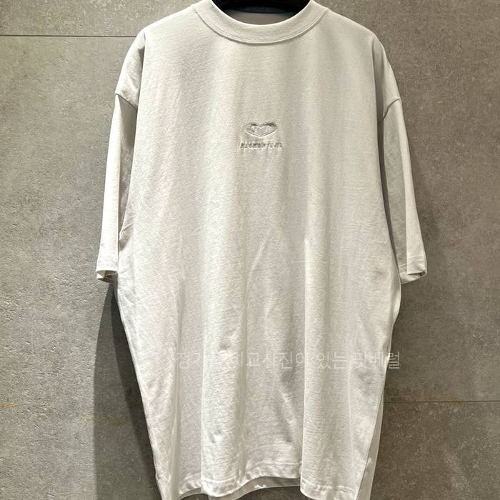 발*시아가 하트 반팔티셔츠