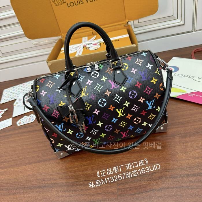 루*비통 M13257 LVxTM 스피디 소프트 30