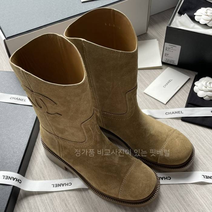 샤* 24C CC 스웨이드 앵클 부츠