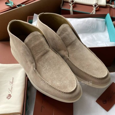 로*피아나 오픈 워크 처카 부츠