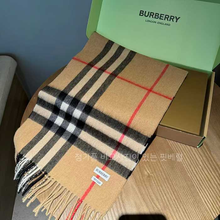 [국내배송] 버*리 클래식 체크 캐시미어 머플러