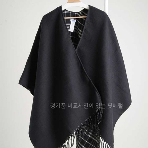 [국내배송] 버*리 여성 리버시블 체크 울 케이프