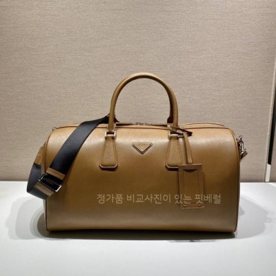 프*다 2VC018 리나일론 사피아노 가죽 더플 보스턴백