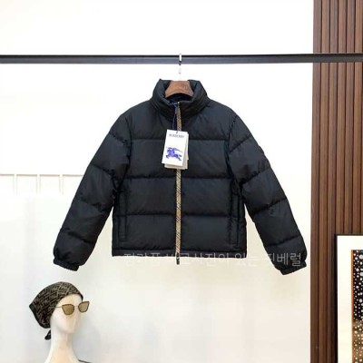 [국내배송] 버*리 다운 재킷