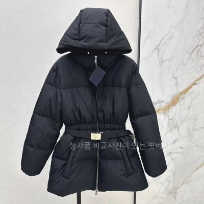 [국내배송] 프*다 허리 다운 재컷