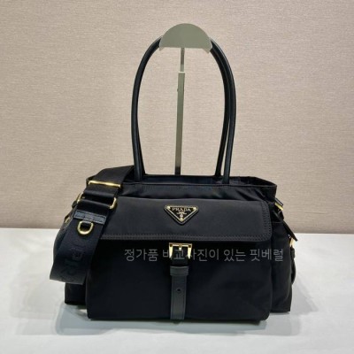 프*다 1BG596 익스플로러 토트백 미듐