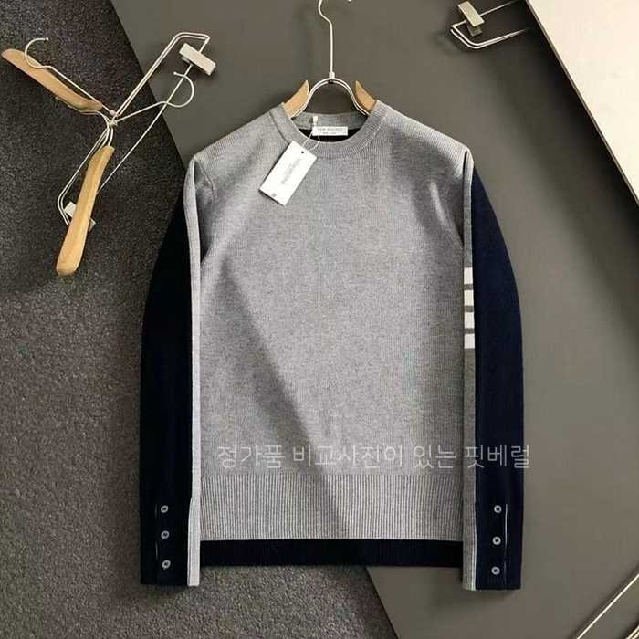 [국내배송] 톰*라운 클래식 4-바 크루넥 니트