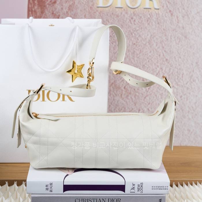 디* M2417 디 저니 백 미듐