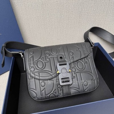 디* 새들 플랩 스트랩백 스몰