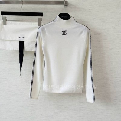 샤* CC 터틀넥 니트