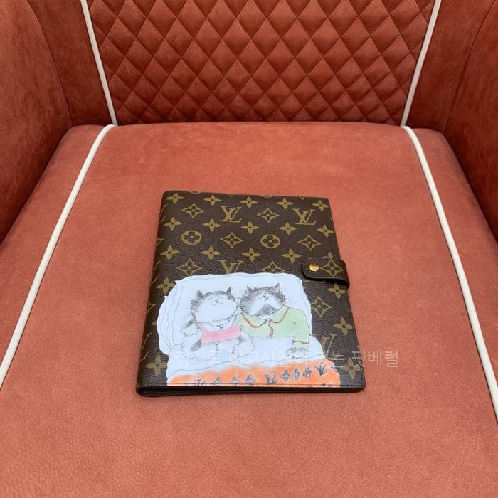 루*비통 GI1395 데스크 아젠다 커버 MM