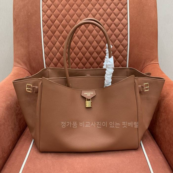 루*비통 M26501 방돔 MM