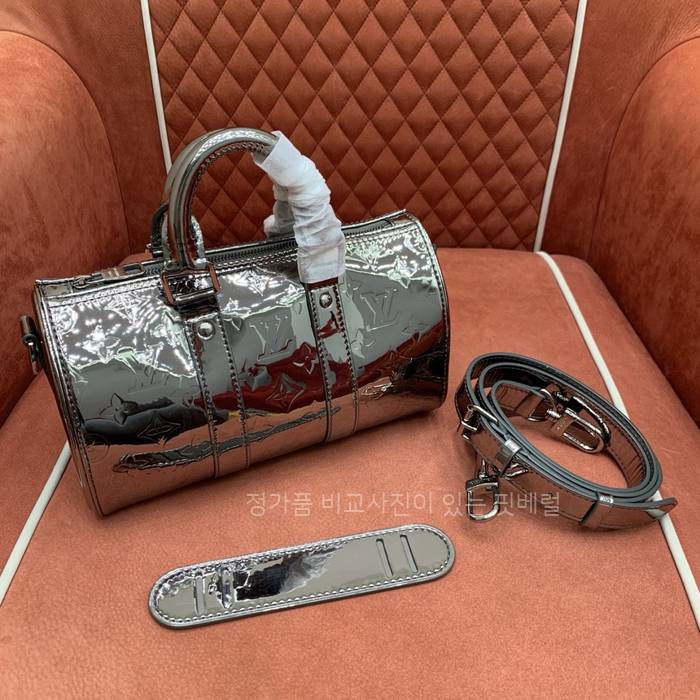 루*비통 M26903 키폴 반둘리에 25