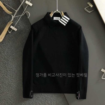 [국내배송] 톰*라운 넥사선 스티치포인트 양모 카라티 (2color)