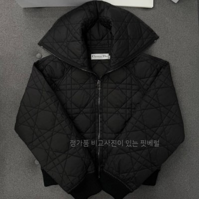 디* 퀄티드 테크니컬 태이퍼 매크로까나쥬 봄버 자켓 여성용