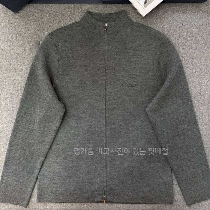 디* CD 아이콘 니트 집업 자켓