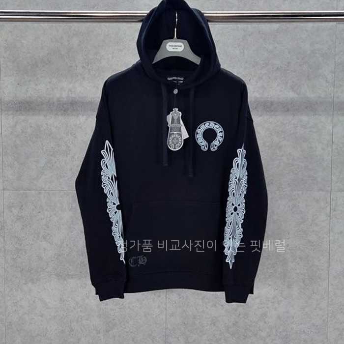 [국내배송] 크*하츠 플로럴 홀스슈 후드티