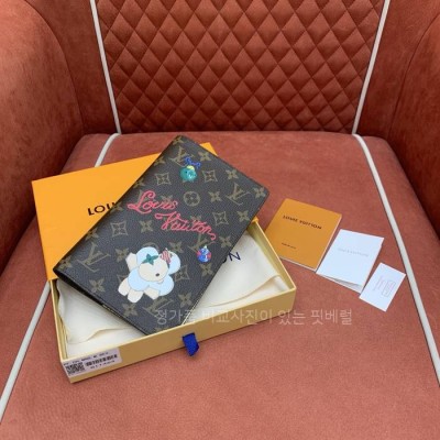 루*비통 GI1464 노트북 커버 MM