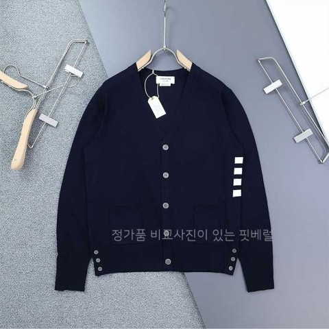 [국내배송] 톰*라운 인타르시아 4바 V넥 가디건