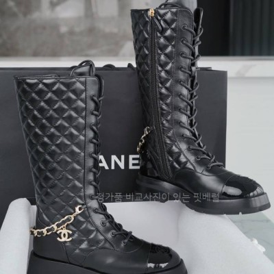 샤* 23B 퀄티드 체인 롱 부츠