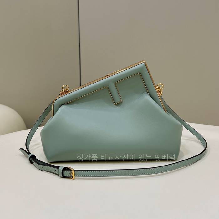 펜* 퍼스트 스몰