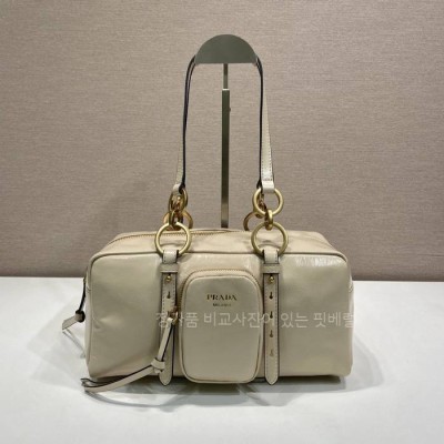 프*다 1BB138 댕글 핸들백 미듐