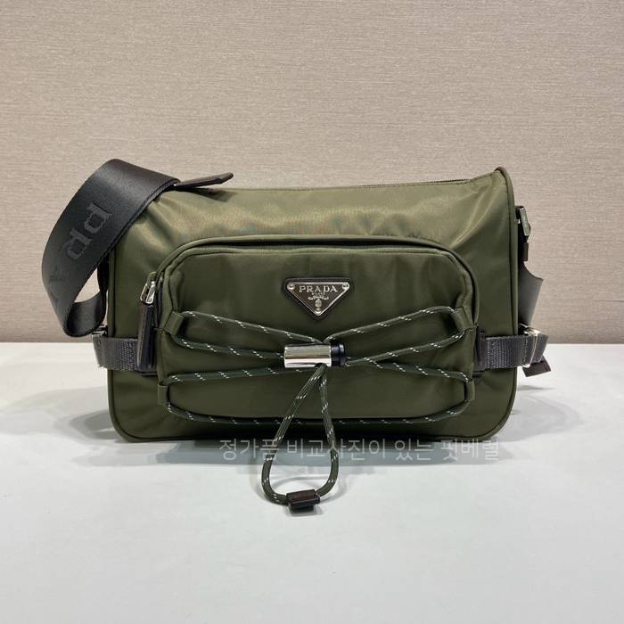 프*다 2VH192 리나일론 숄더백 미듐