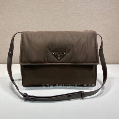 프*다 1BD256 패딩 숄더백 라지