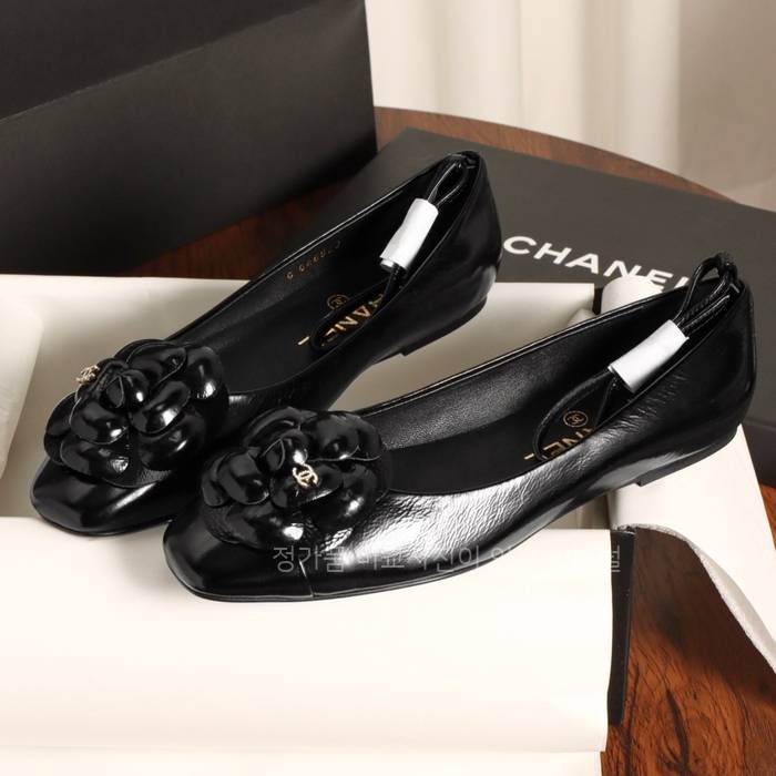 샤* 까멜리아 앵클 스트랩 발레리나 플랫슈즈