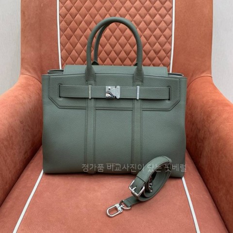 루*비통 M23154 조르주 토트백 MM