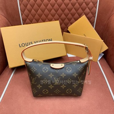 루*비통 M27509 포쉐트 힐스