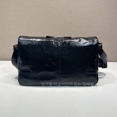 프*다 2VH187 가죽 숄더백