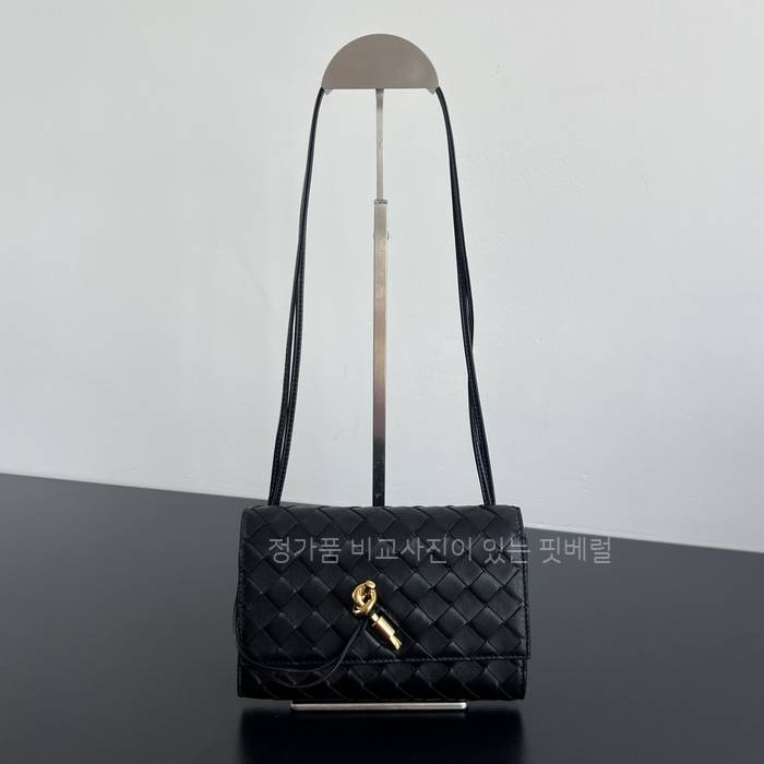 보*가베네타 836940 안디아모 파우치 크로스백